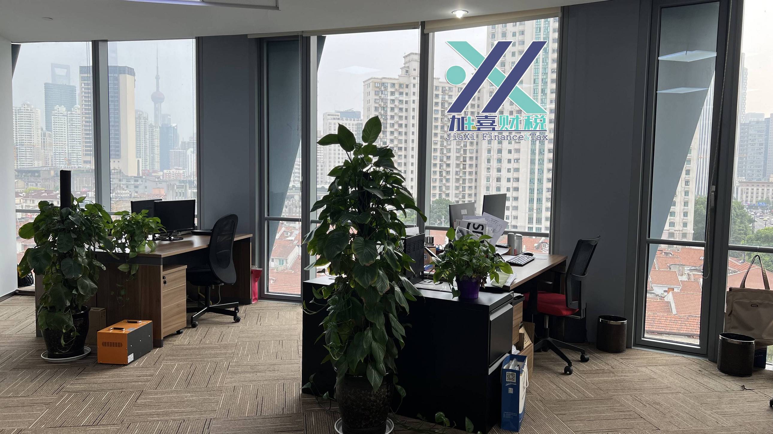 Diferencias entre contribuyentes generales y contribuyentes de pequeña escala del IVA y condiciones para el cambio