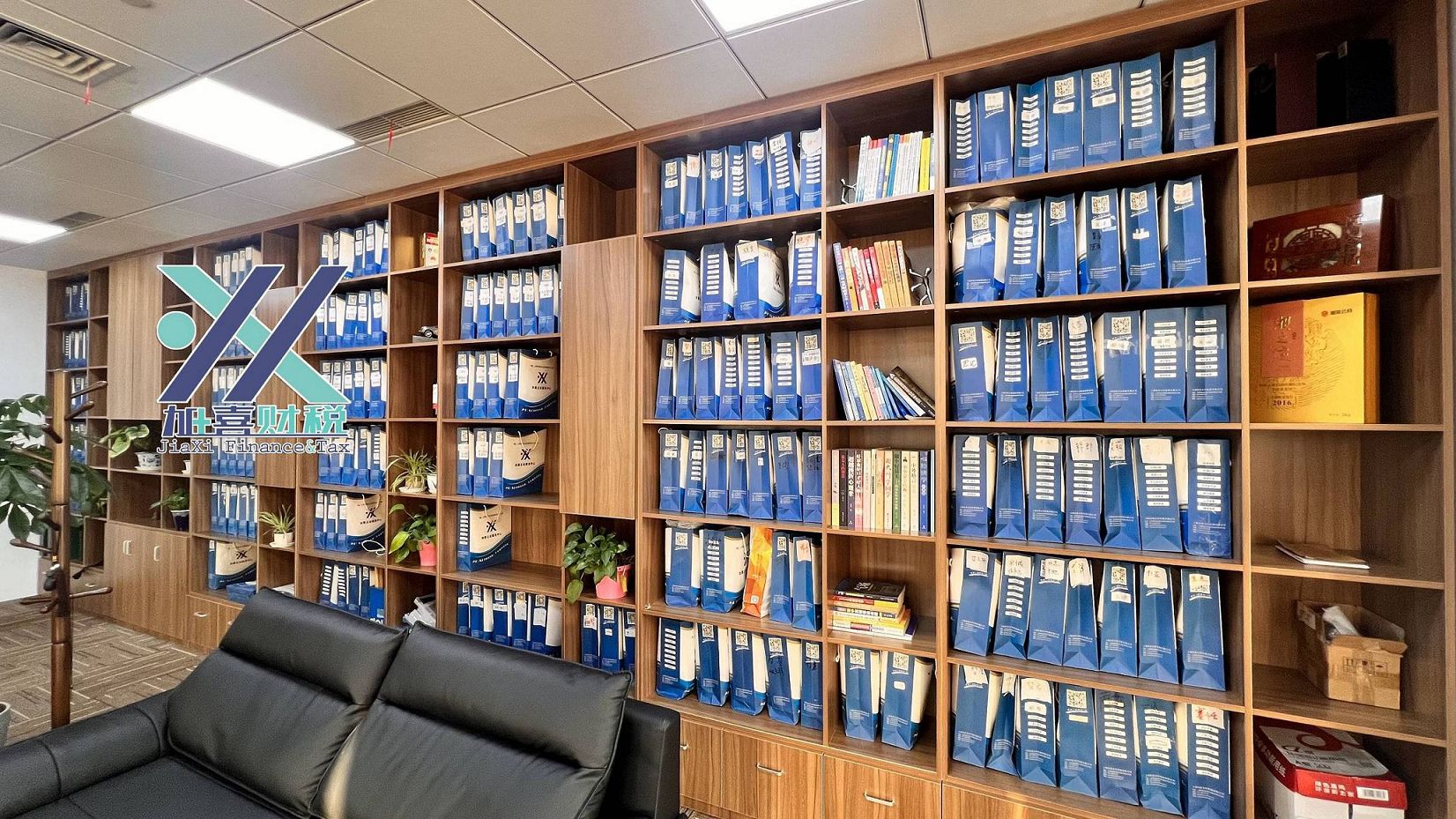 Valor de los recursos y tutorías proporcionados por incubadoras para startups